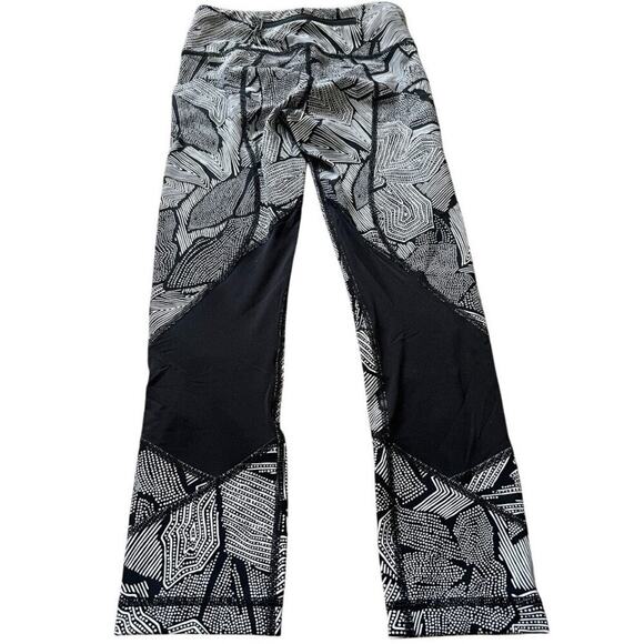 Lululemon Pace Rival Crop Dottie Tribe White Black Size‎ 2 - Picture 5 of 6